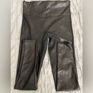 Spanx Coated Black Leggings Size XL
